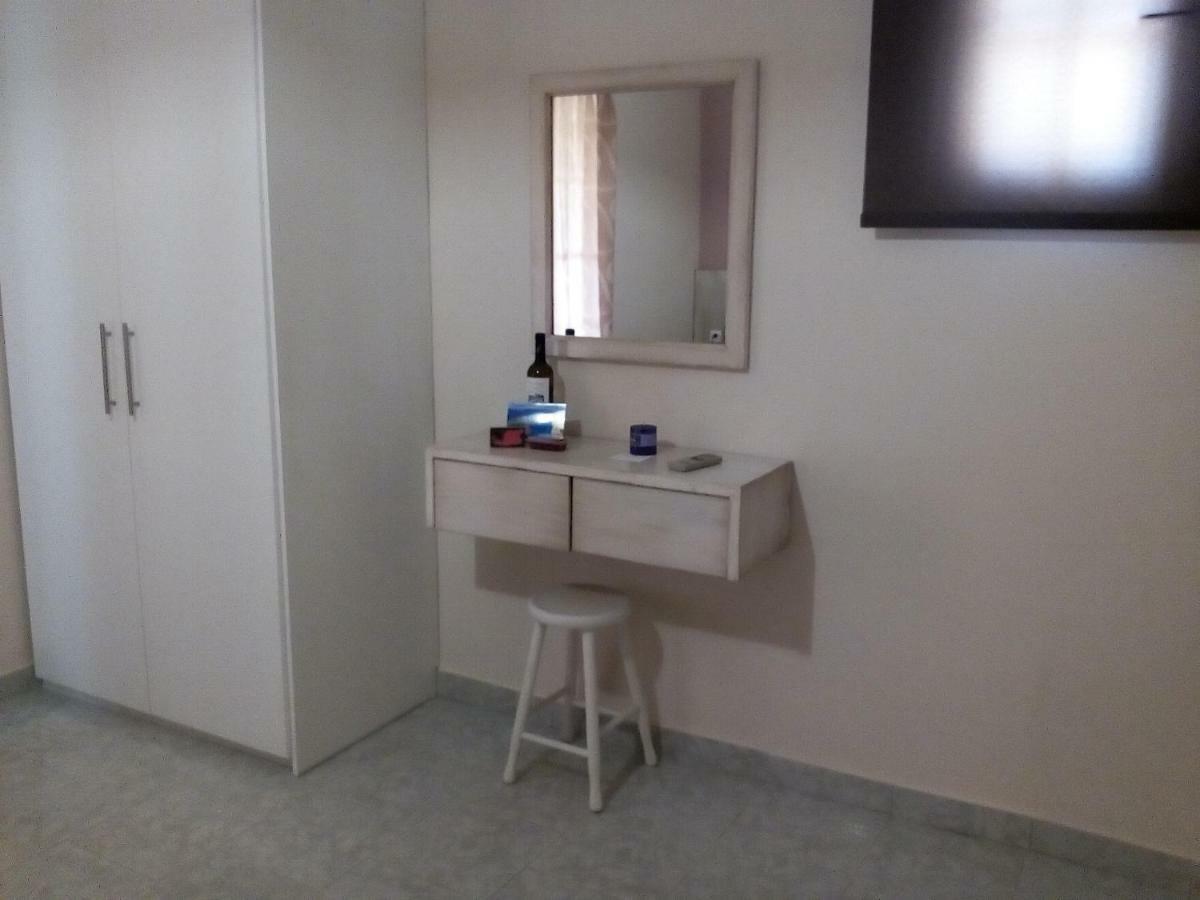 טרגקי Vasiliki Apartments מראה חיצוני תמונה