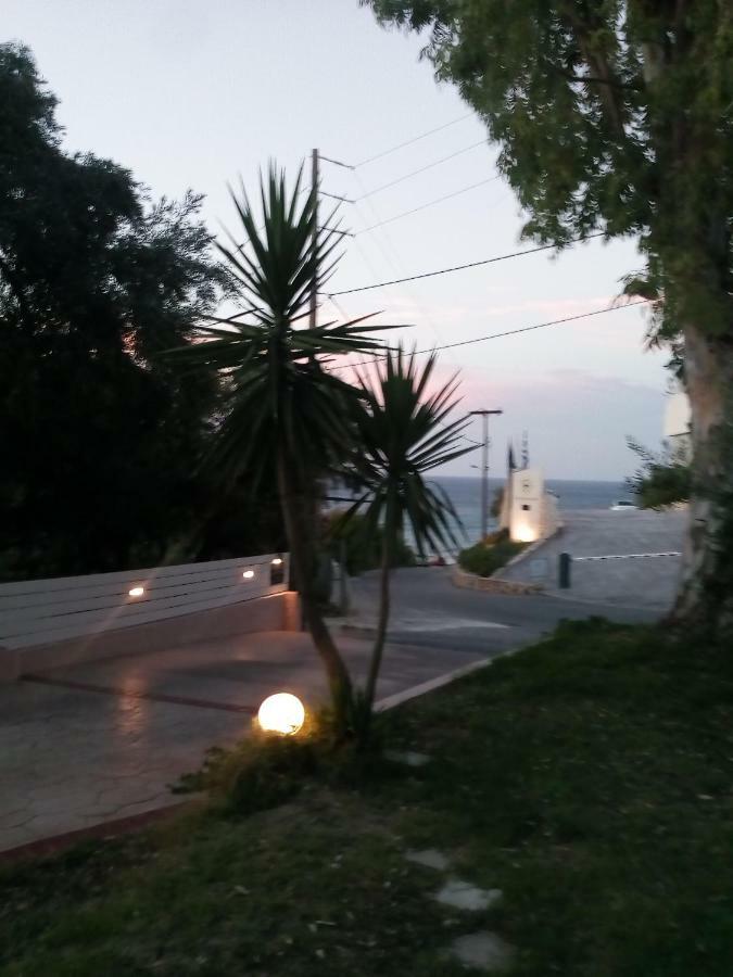 טרגקי Vasiliki Apartments מראה חיצוני תמונה