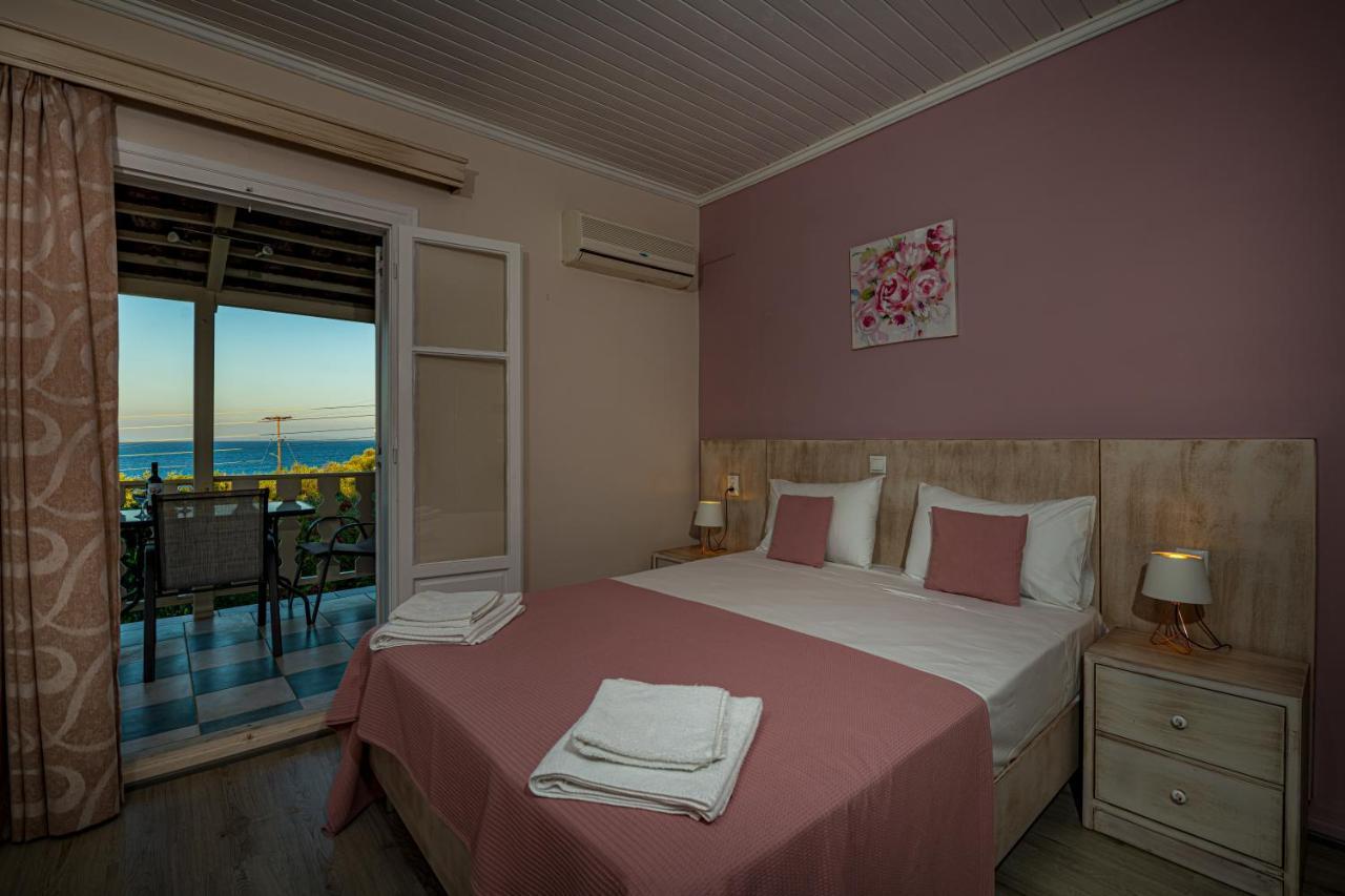 טרגקי Vasiliki Apartments מראה חיצוני תמונה